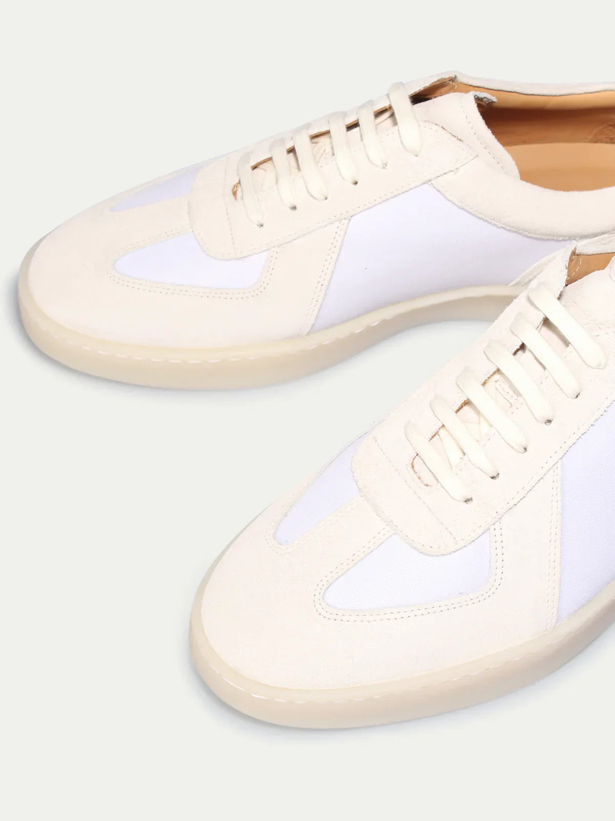 Ecru White Leather Sneaker